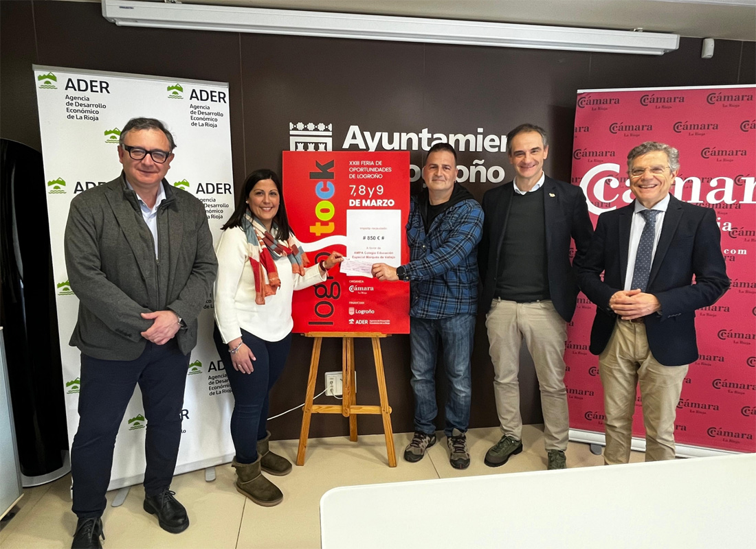 El AMPA del Centro de Educación Especial Marqués de Vallejo recibe la recaudación de la chocolatada solidaria celebrada en Logrostock